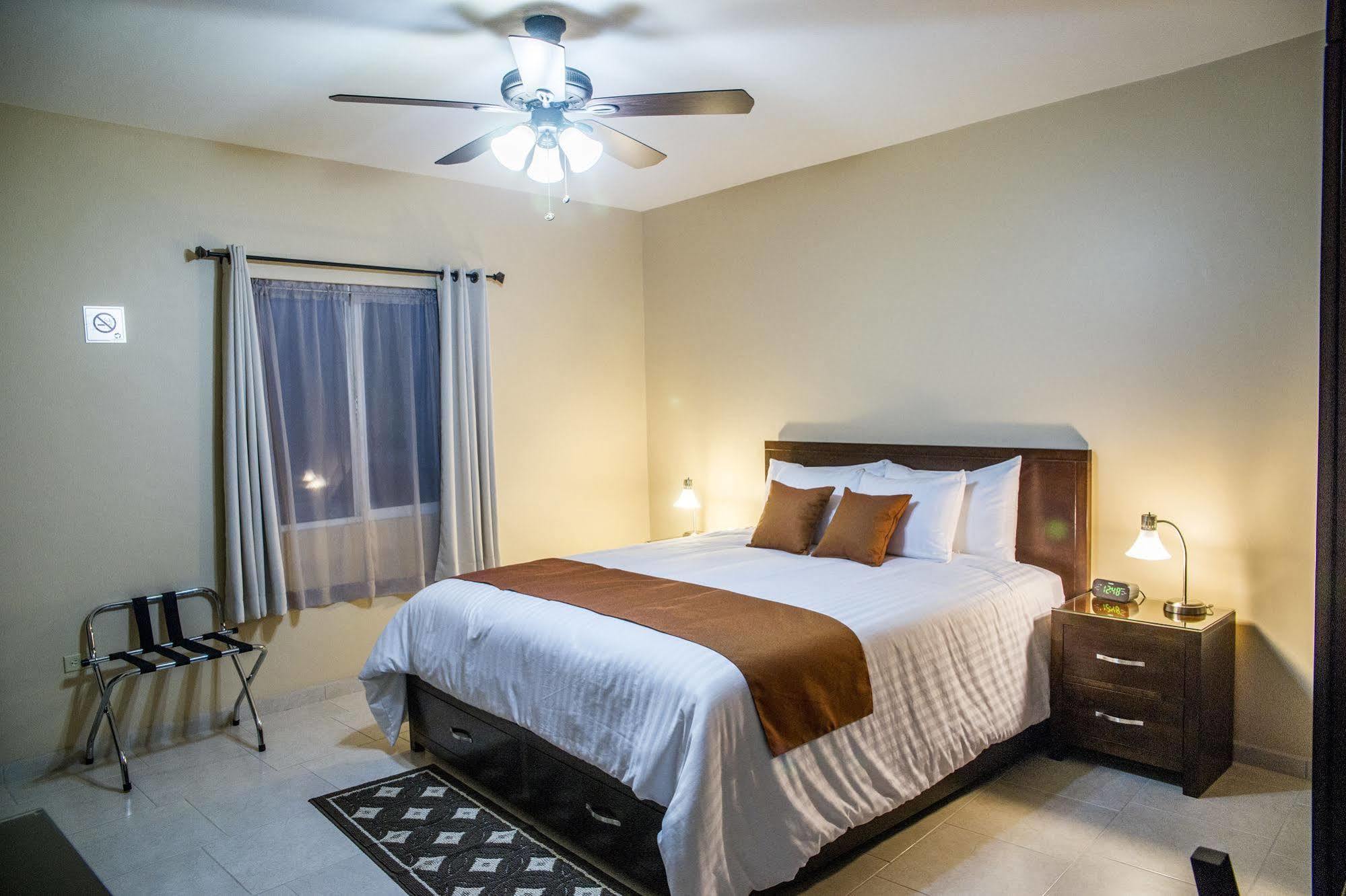 Bugambilias Suites Loreto  Luaran gambar